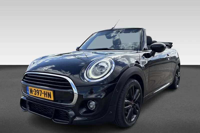 MINI Cabrio (2021)