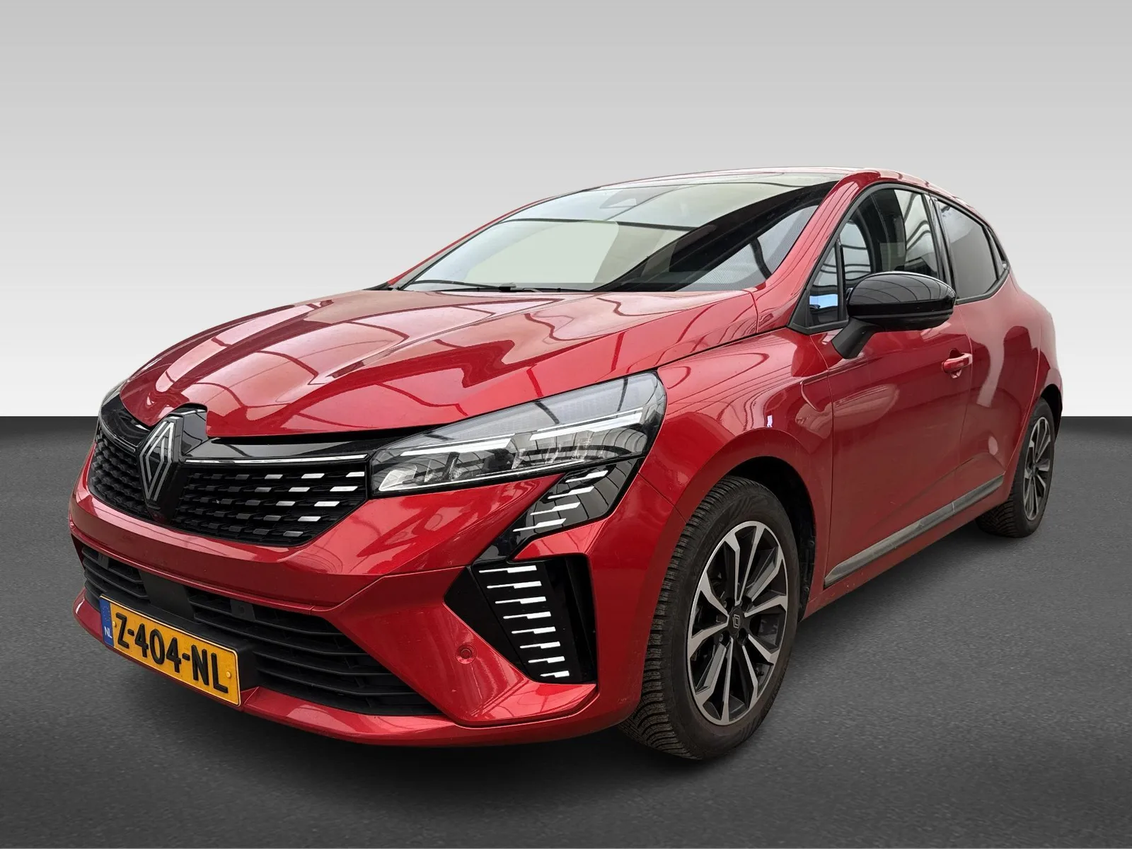 Renault Clio (2024) — foto 1