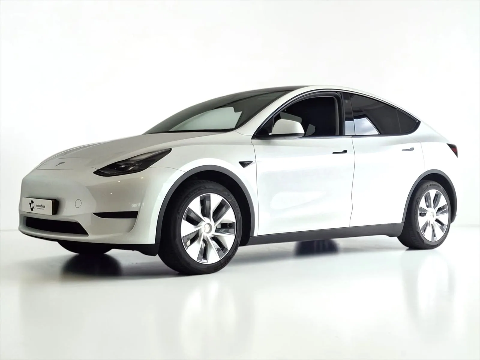 Tesla Model Y (2022) — foto 1