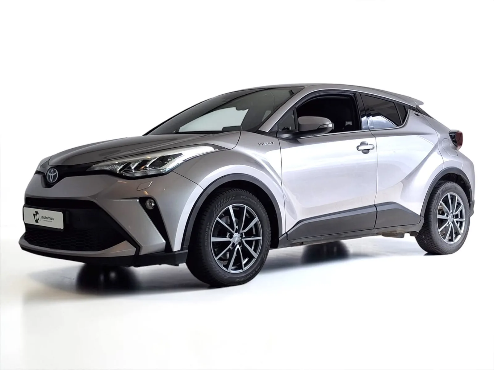 Toyota C-HR (2020) — foto 1