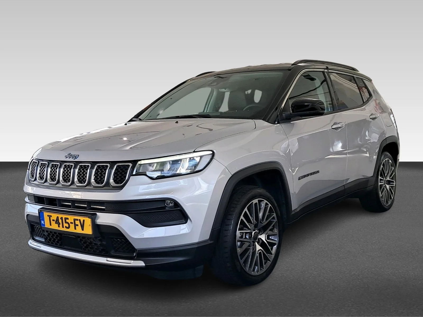 Jeep Compass (2023) — foto 1