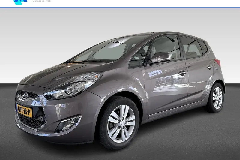 Hyundai ix20 (2012)