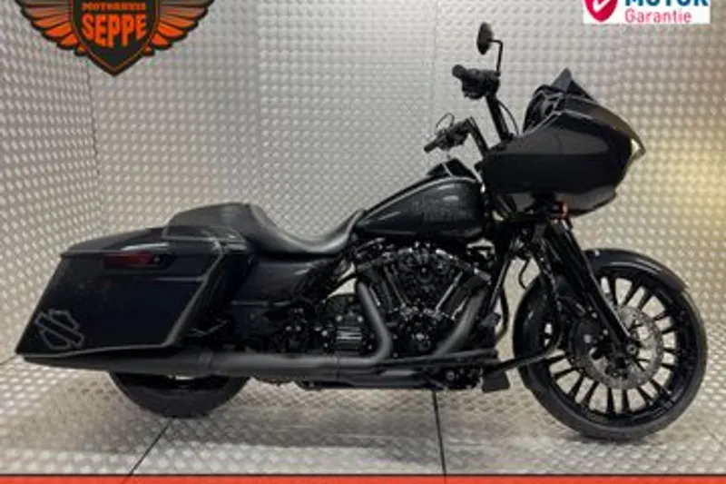 Harley-Davidson Road Glide Custom (2019)