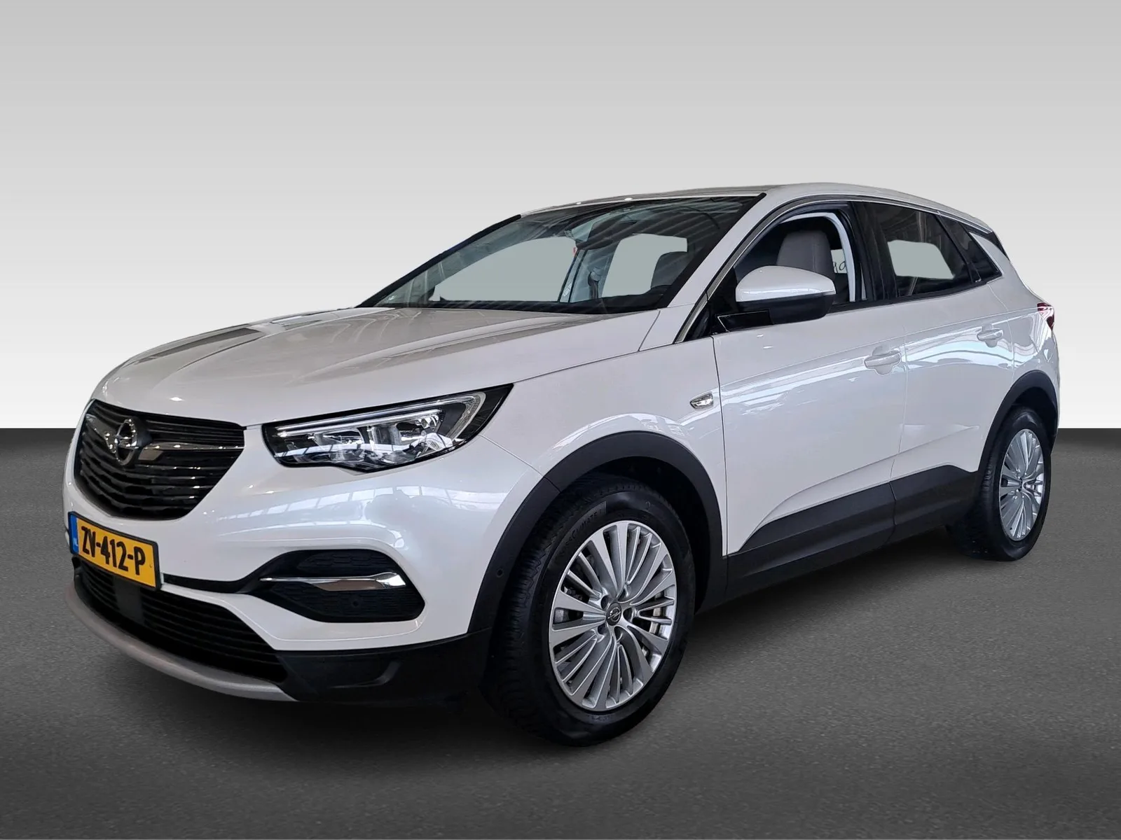 Opel Grandland X (2019) — foto 1