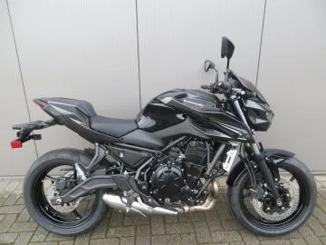Kawasaki Z 650 S (2026) — foto 1