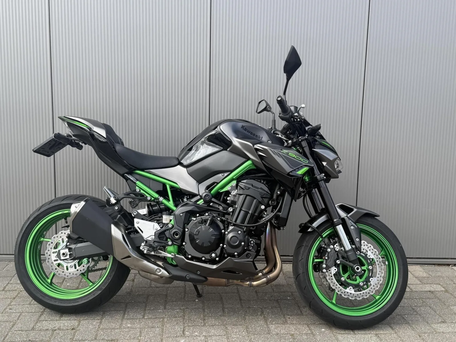 Kawasaki Z900 (2024) — foto 1