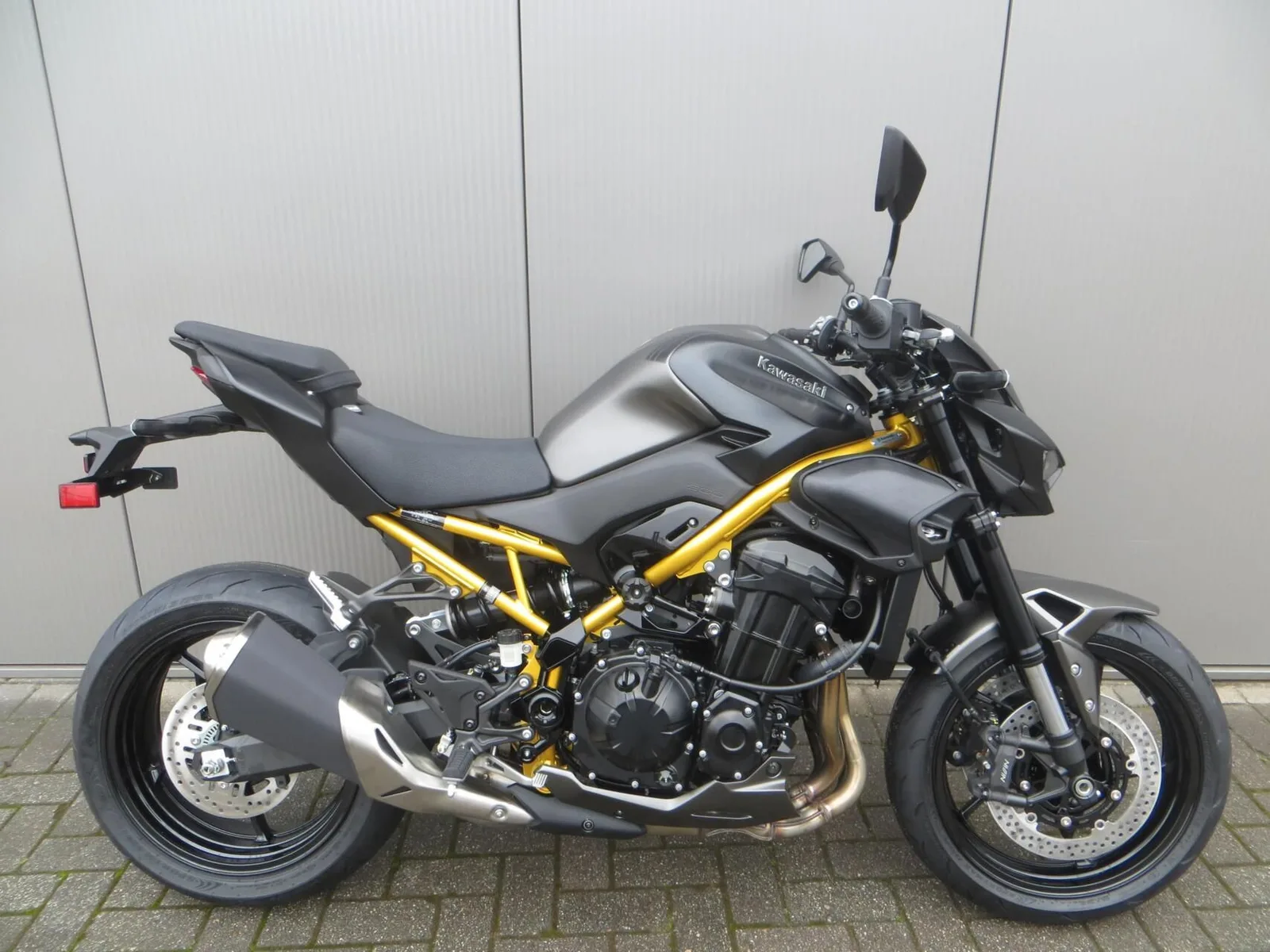 Kawasaki Z900 (2026) — foto 1