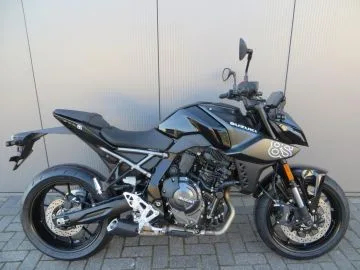 Suzuki GSX-8S (2026) — foto 1