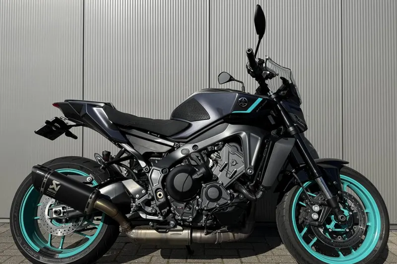 Yamaha MT-09 Y-AMT (2024)