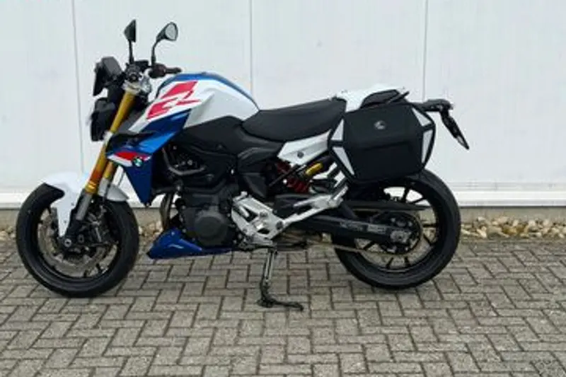 BMW F 900 R (2023)