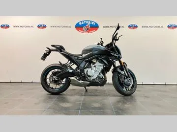 CFMoto 675 NK (2026) — foto 1