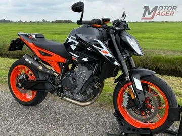 KTM 890 Duke GP (2023) — foto 1