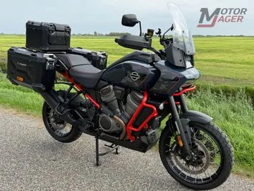 Harley-Davidson Pan America CVO (2026) — foto 1