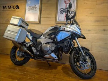 Honda VFR 1200 X Crosstourer (2013) — foto 1