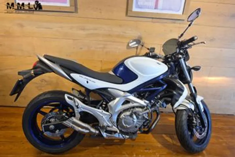 Suzuki SFV 650 Gladius (2011)
