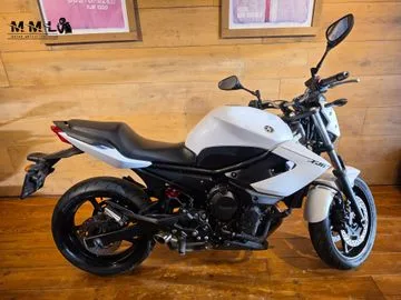 Yamaha XJ6 (2012) — foto 1