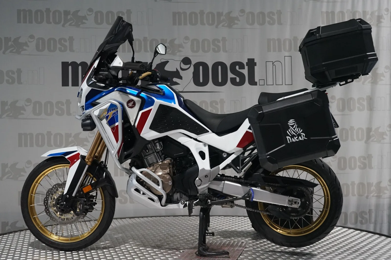 Honda CRF (2021) — foto 1