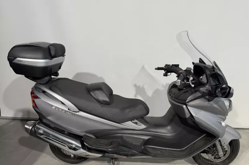 Suzuki AN 650 EXECUTIVE (2015)