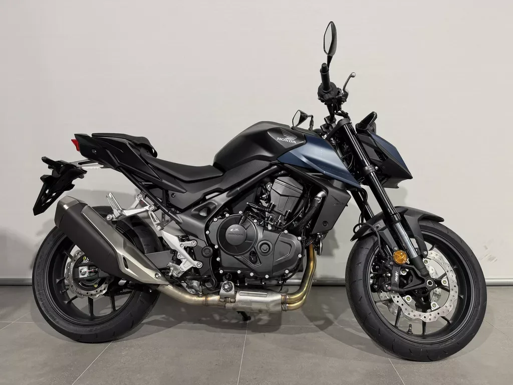 Honda CB 750 Hornet (2026) — foto 1