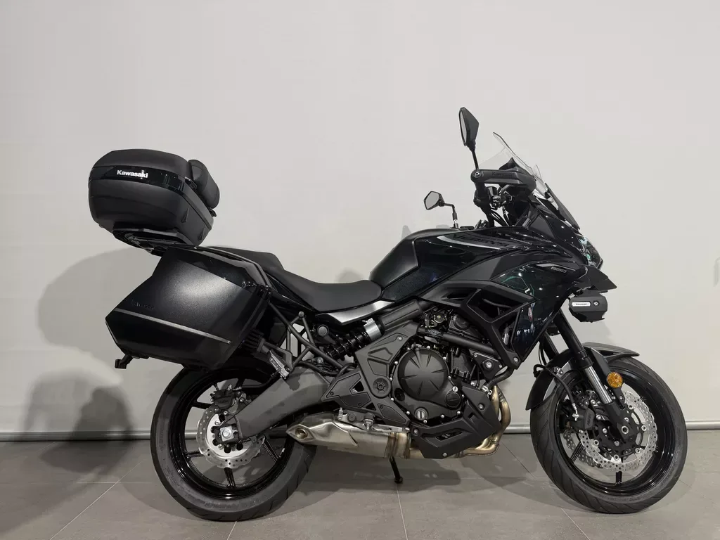 Kawasaki Versys 650 Grand Tourer (2026) — foto 1