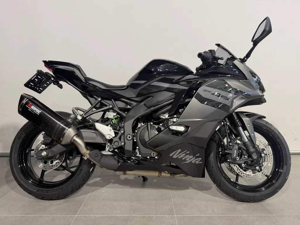 Kawasaki ZX-4 RR (2026) — foto 1