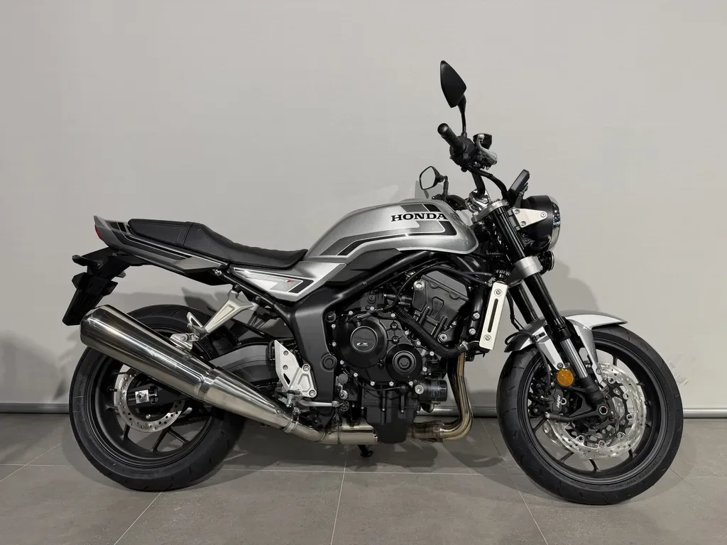 Honda CB 1000 F (2026) — foto 1