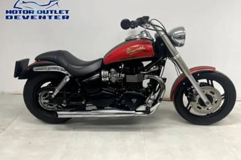 Triumph Speedmaster (2009)