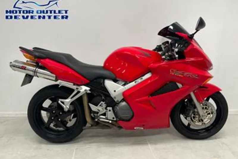 Honda VFR 800 FI (2003)