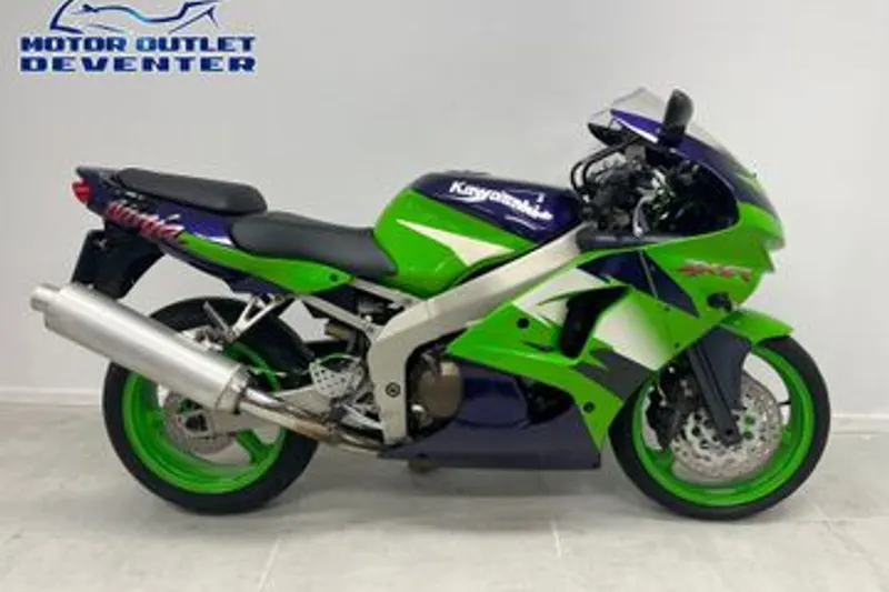 Kawasaki ZX-6R (1998)