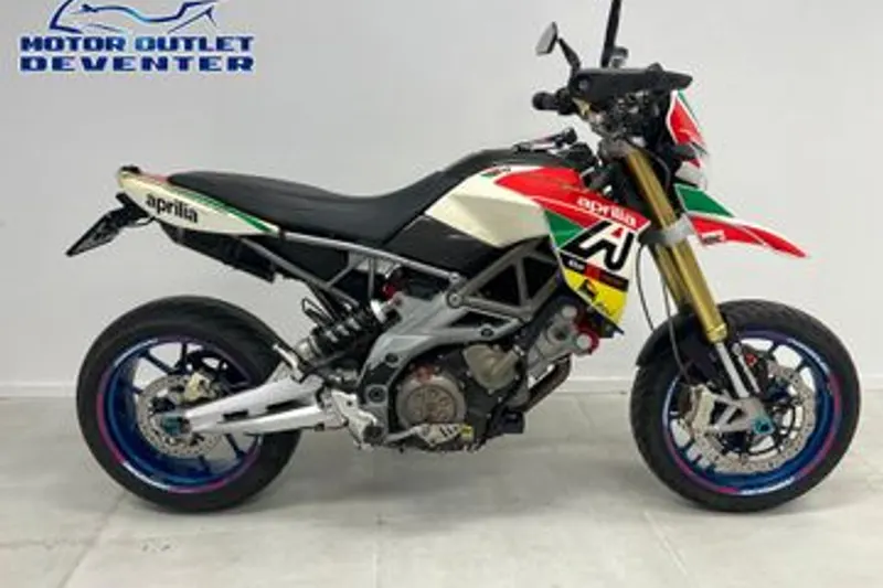 Aprilia Dorsoduro 750 (2008)