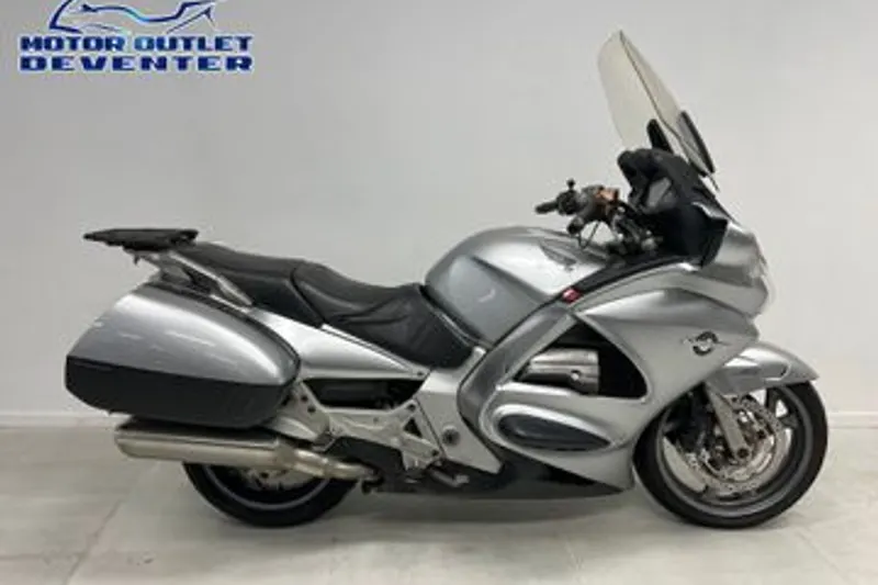 Honda ST 1300 PAN European (2005)