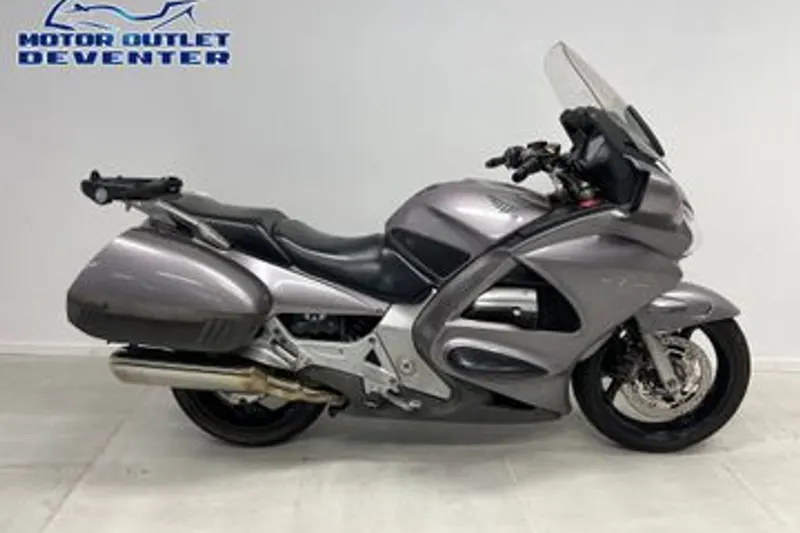 Honda ST 1300 PAN European (2002)