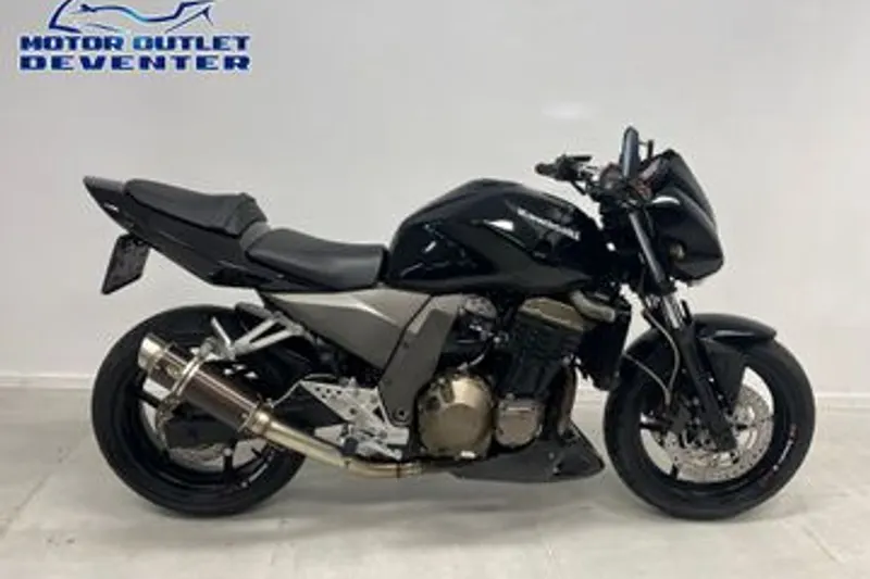 Kawasaki Z750 (2004)