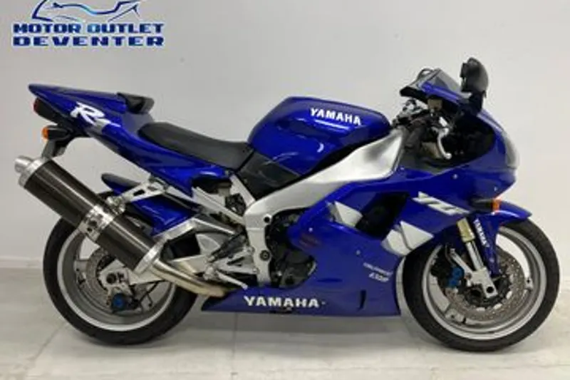 Yamaha YZF-R1 (1999)