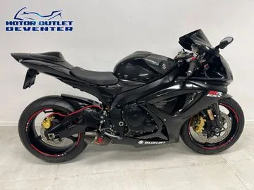 Suzuki GSX-R750 (2006) — foto 1