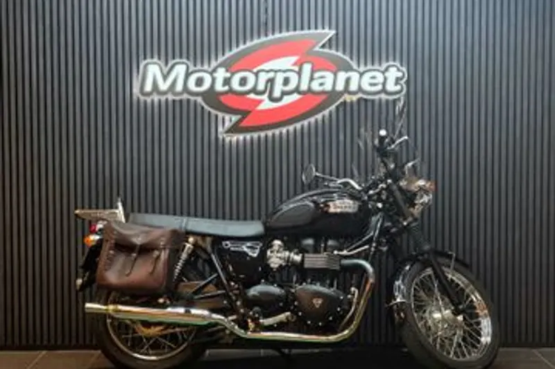 Triumph Bonneville T100 (2011)