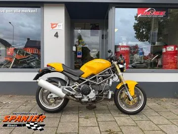 Ducati M900 Monster (1999) — foto 1