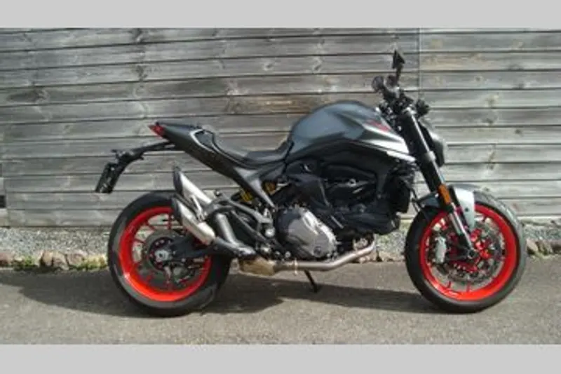 Ducati Monster 937 (2024)