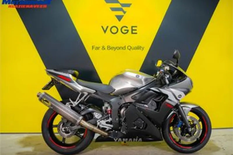 Yamaha YZF-R6 (2003)