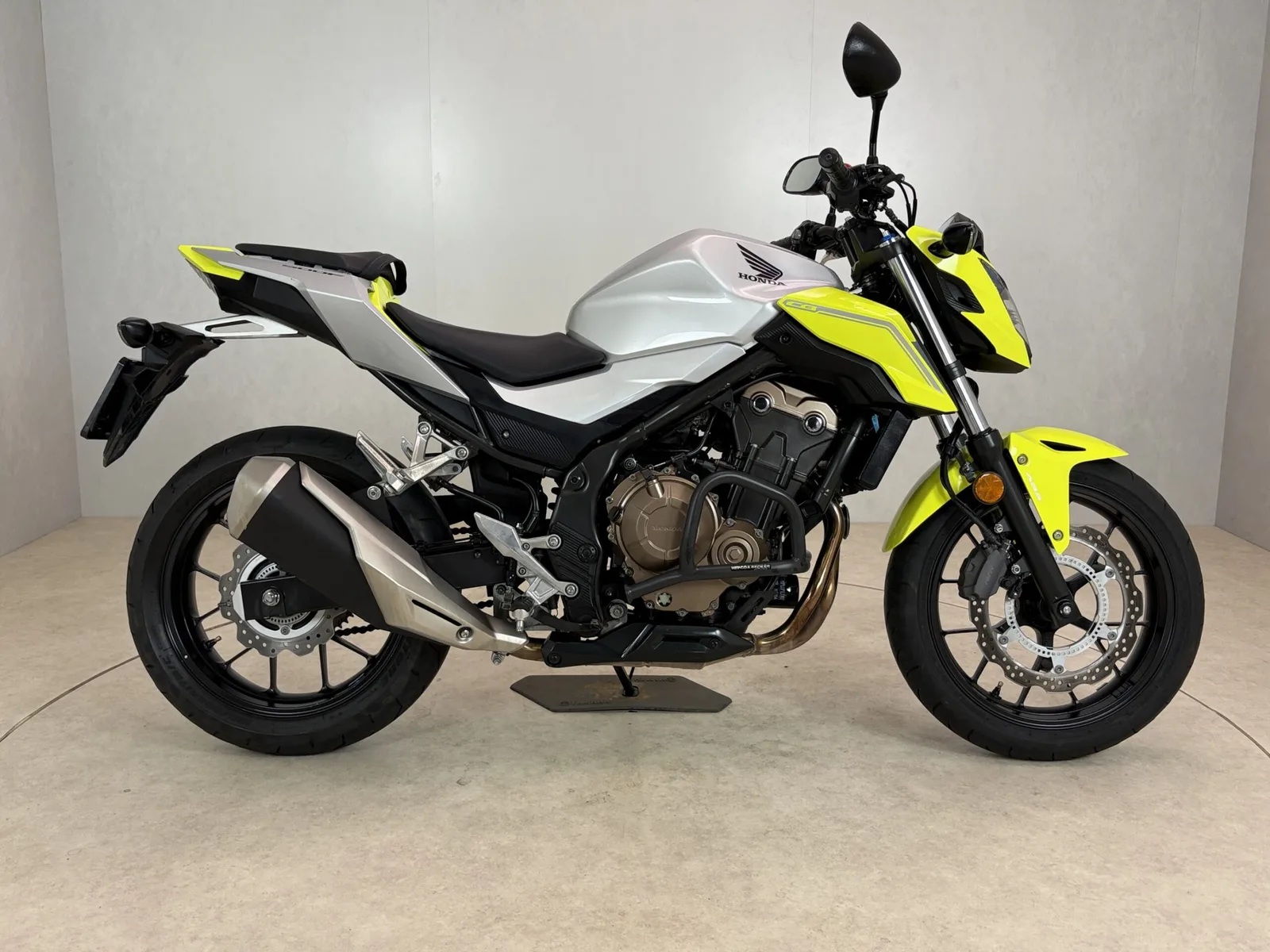 Honda NC 750 S (2016) — foto 1