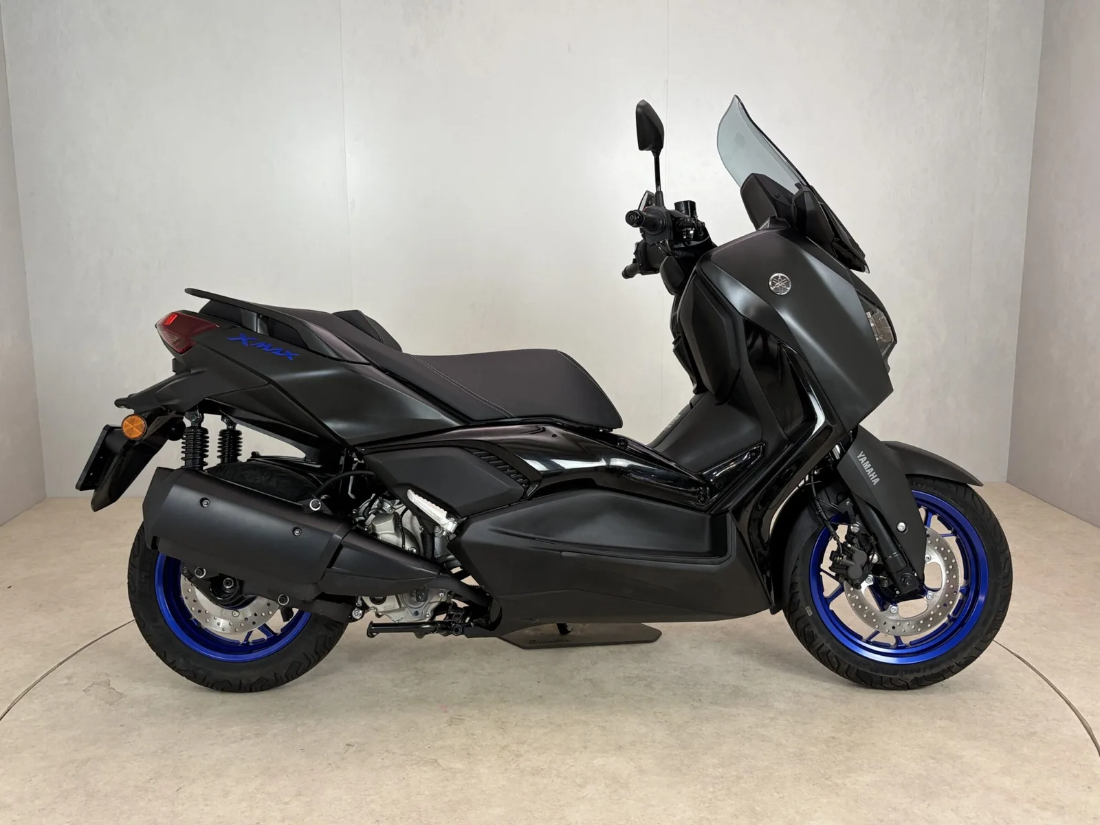 Yamaha X-MAX 300 (2024) — foto 1