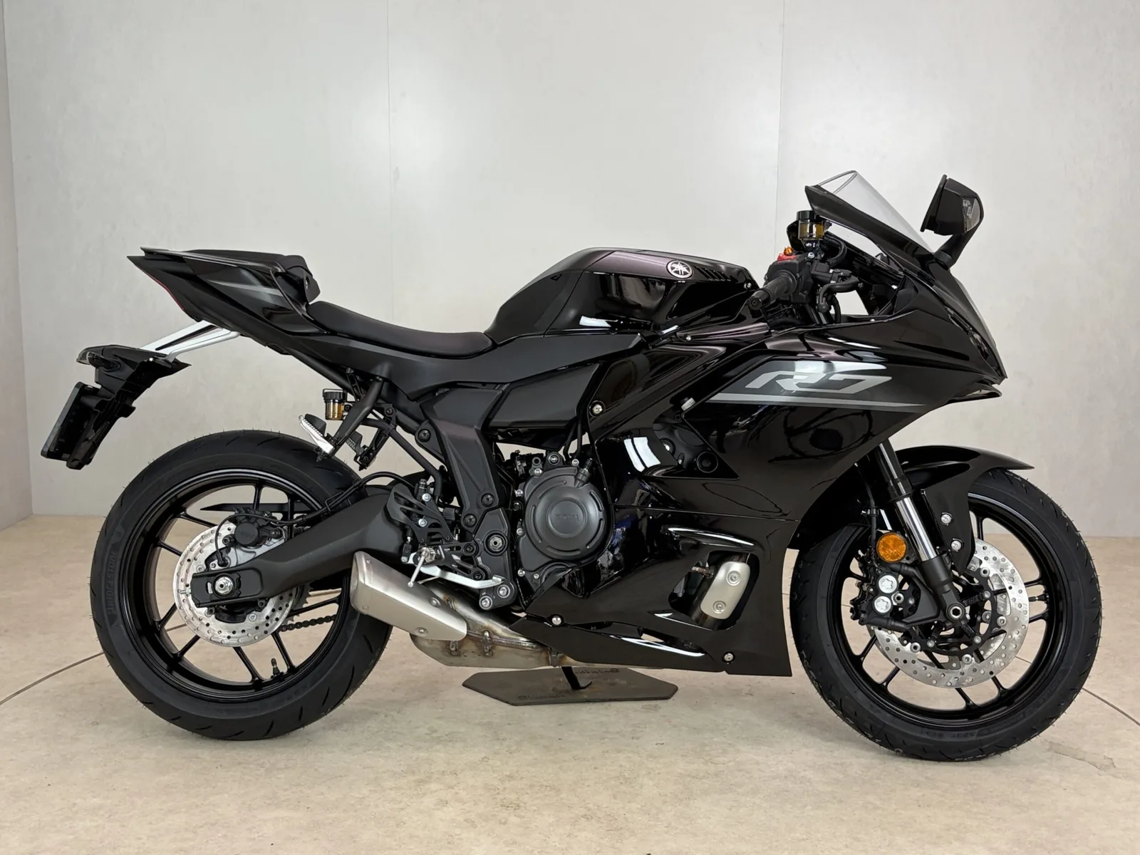 Yamaha YZF-R7 (2026) — foto 1