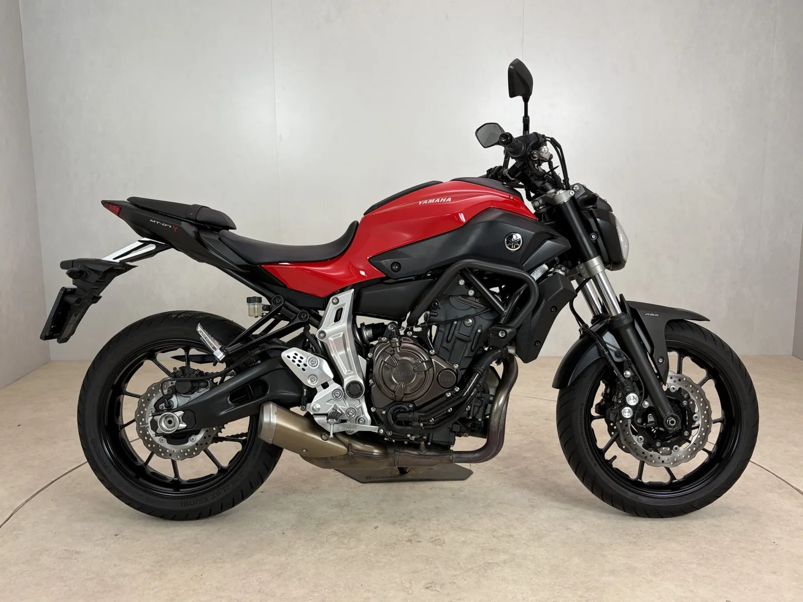 Yamaha MT-07 (2014) — foto 1