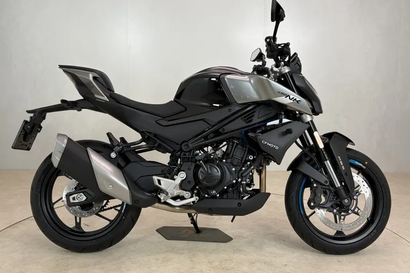 CFMoto 450NK (2026)