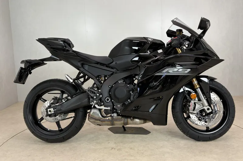 Yamaha YZF-R9 (2026)