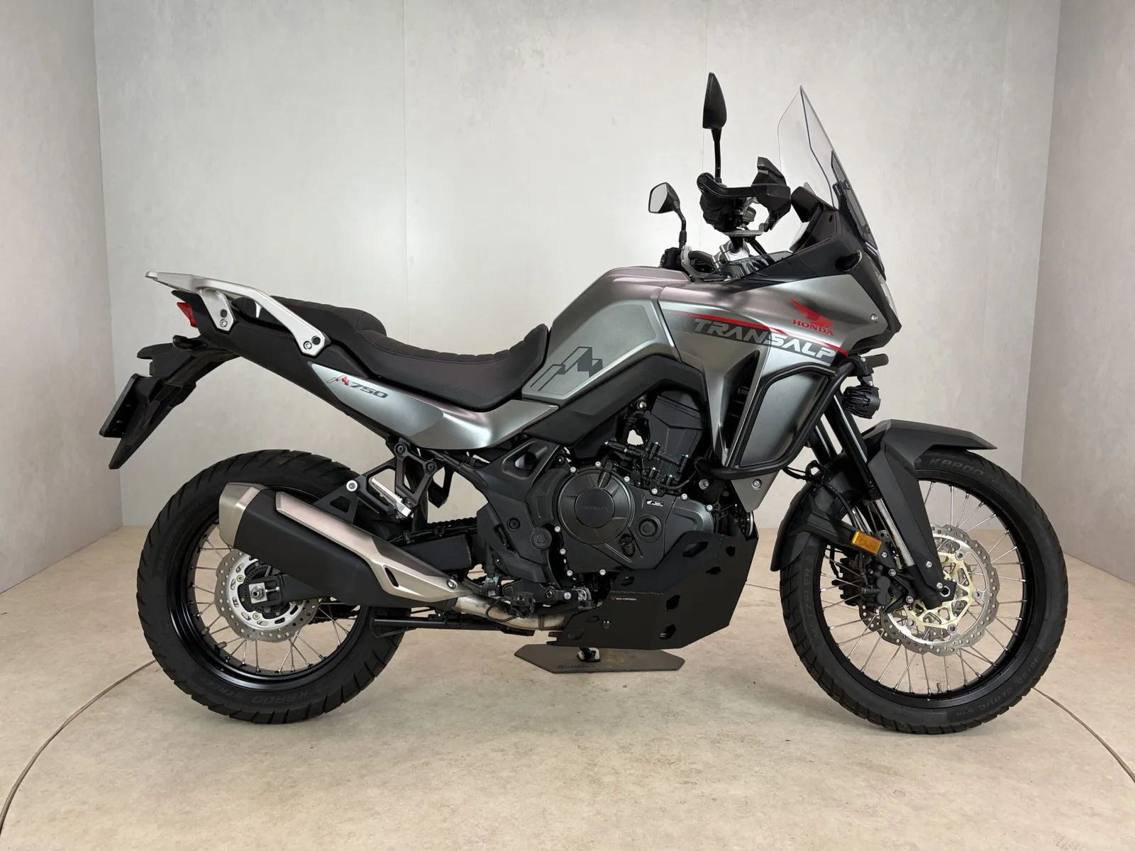 Honda CB650R (2022) — foto 1