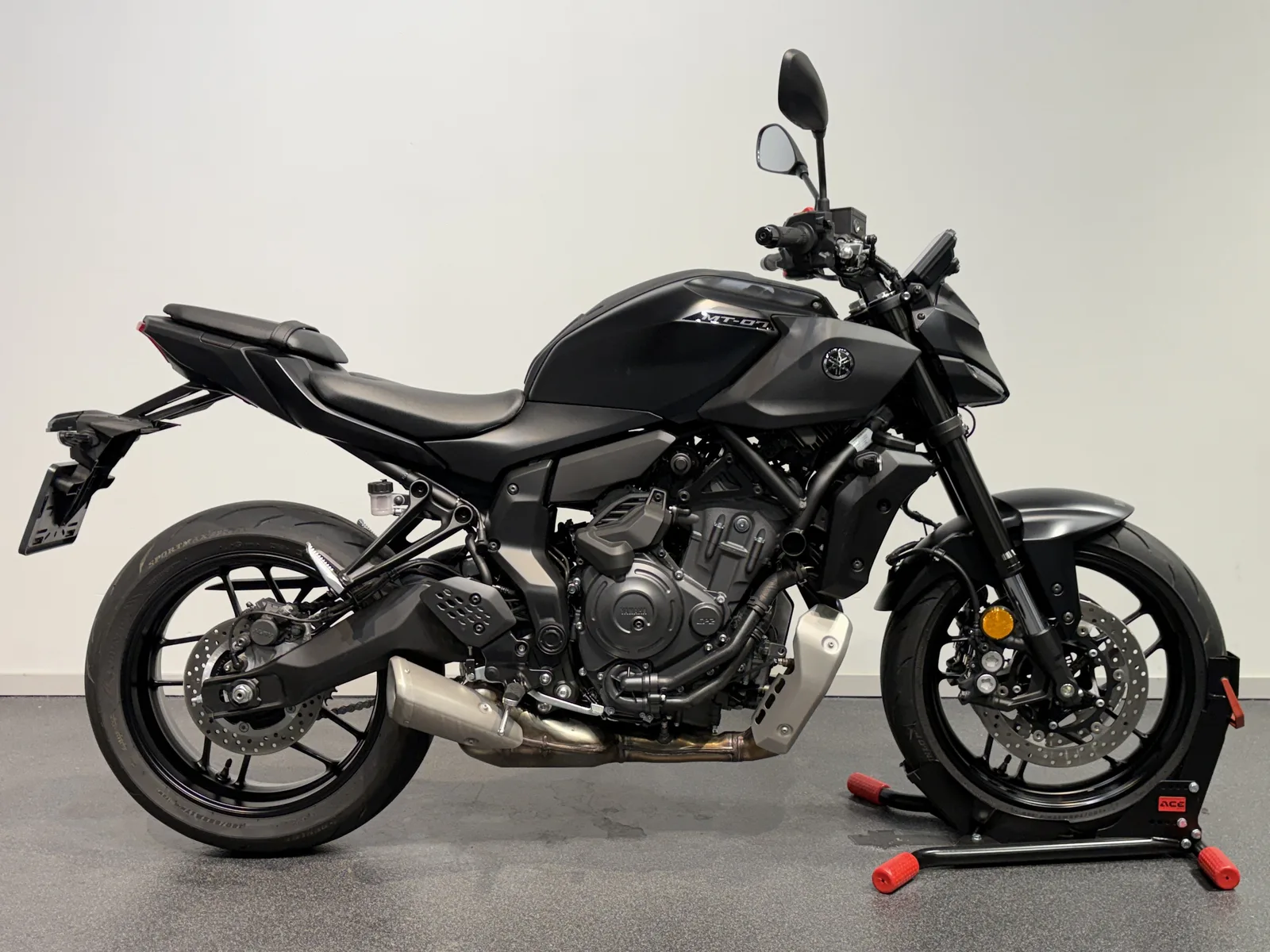 Yamaha MT-07 (2025) — foto 1
