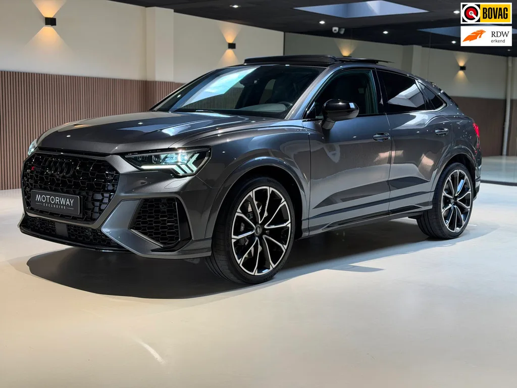 Audi RS Q3 Sportback (2021) — foto 1