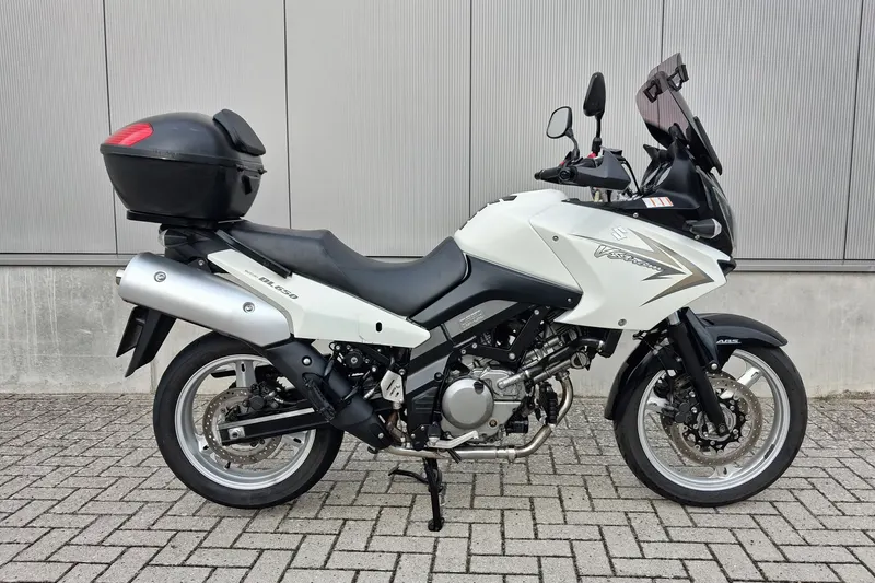 Suzuki DL650A (2010)