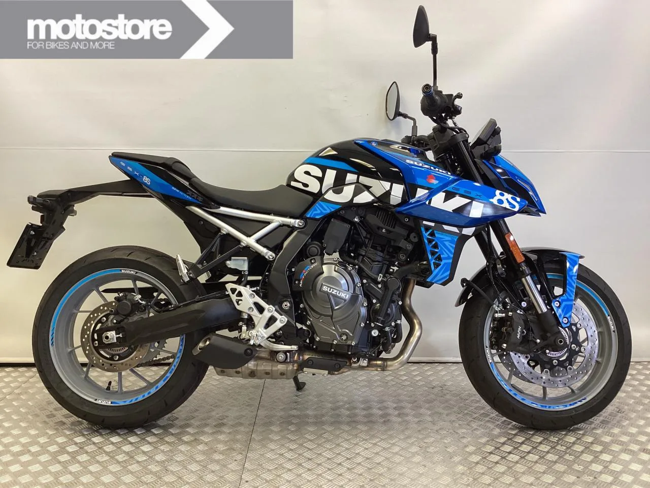 Suzuki GSX-8S (2026) — foto 1